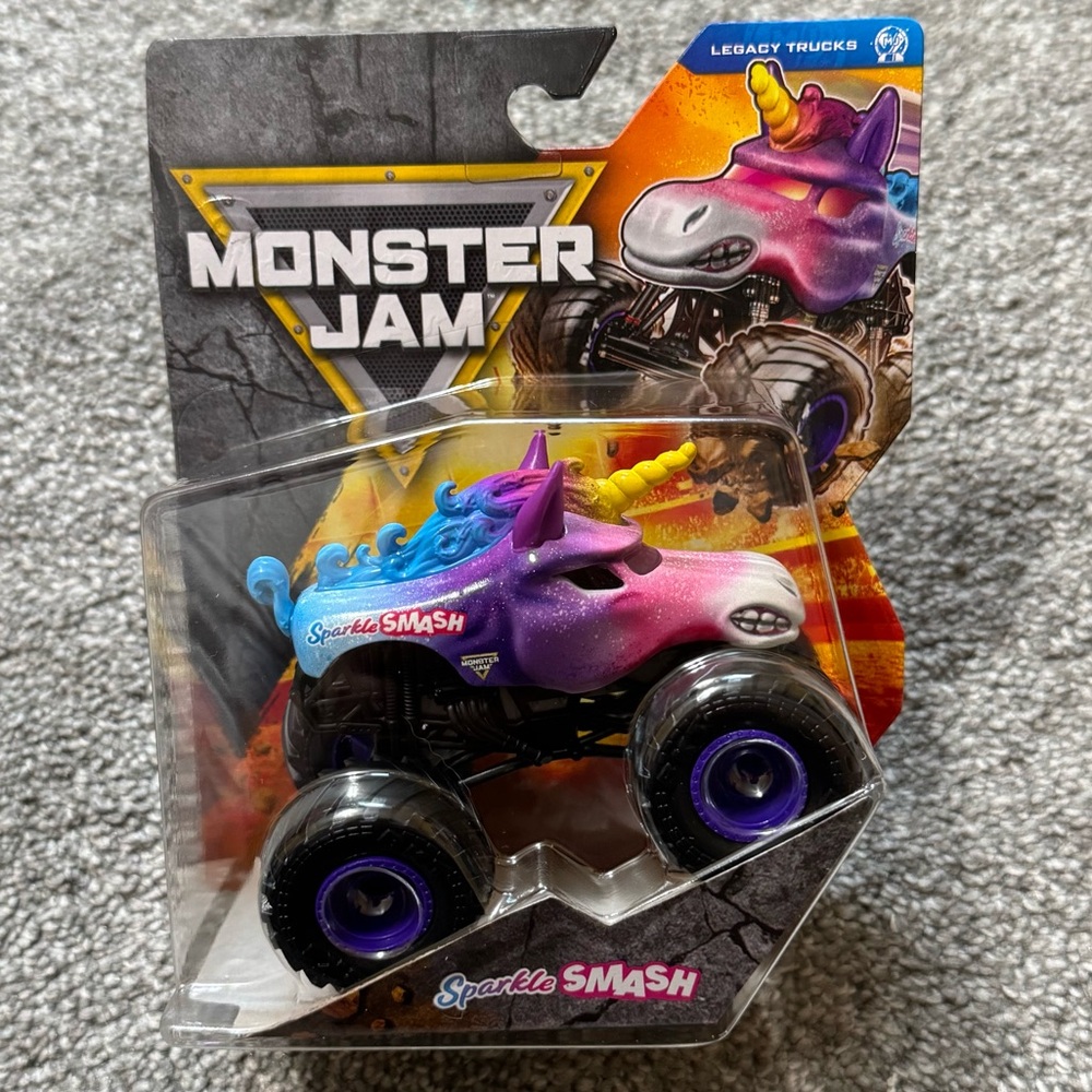 Monster Jam Sparkle Smash